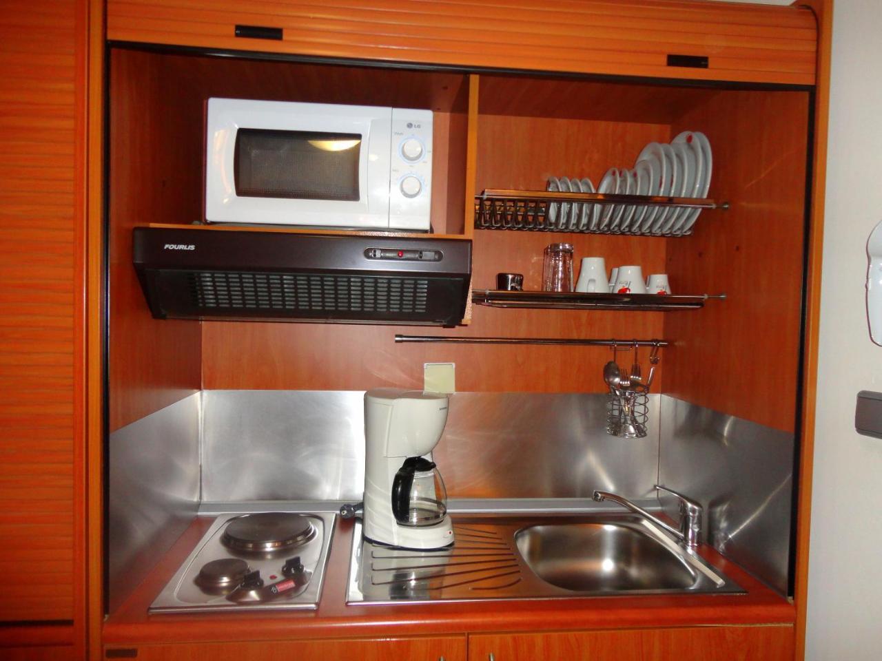 Lirio Guest House Makrakomi Экстерьер фото