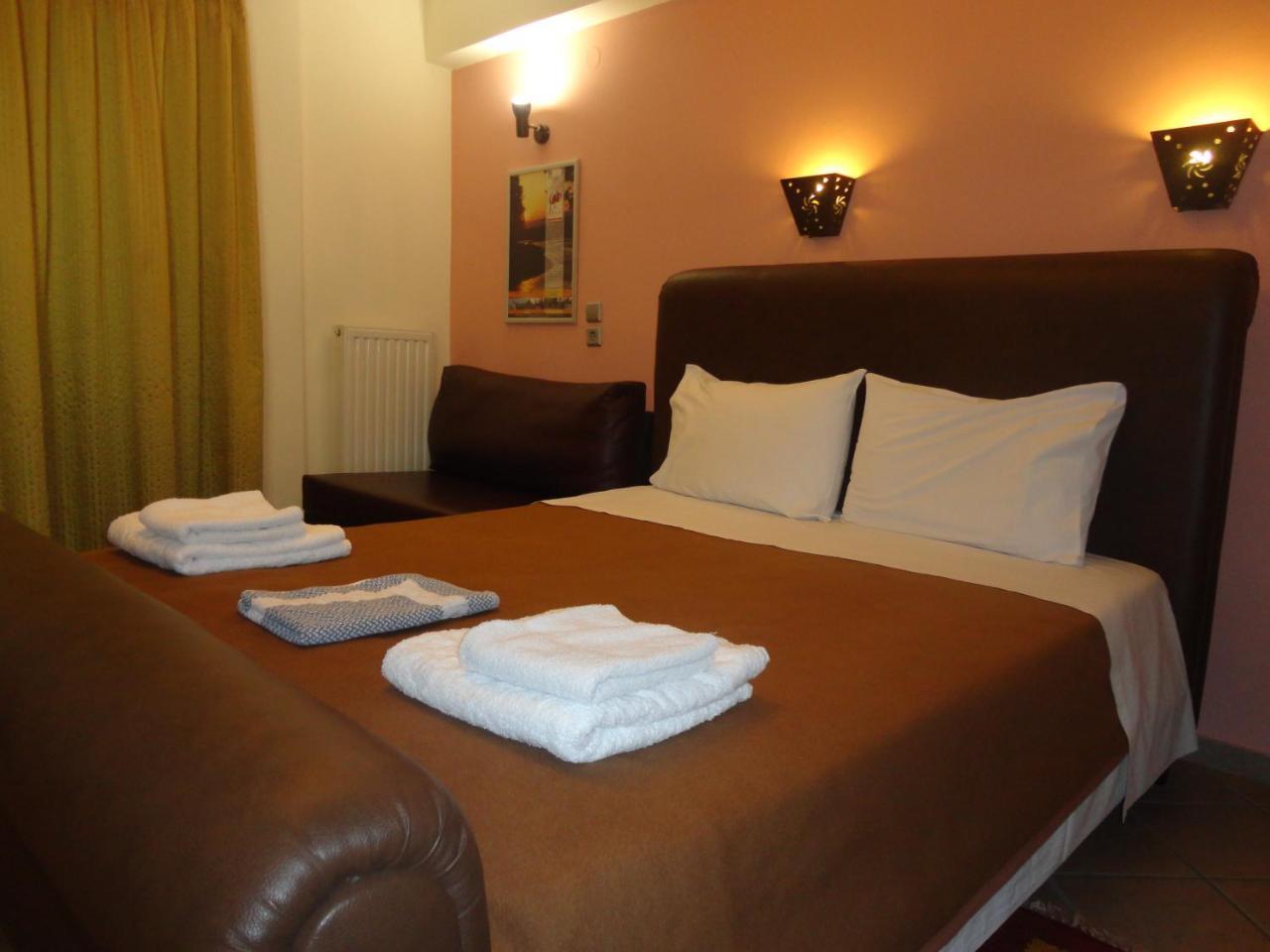 Lirio Guest House Makrakomi Экстерьер фото