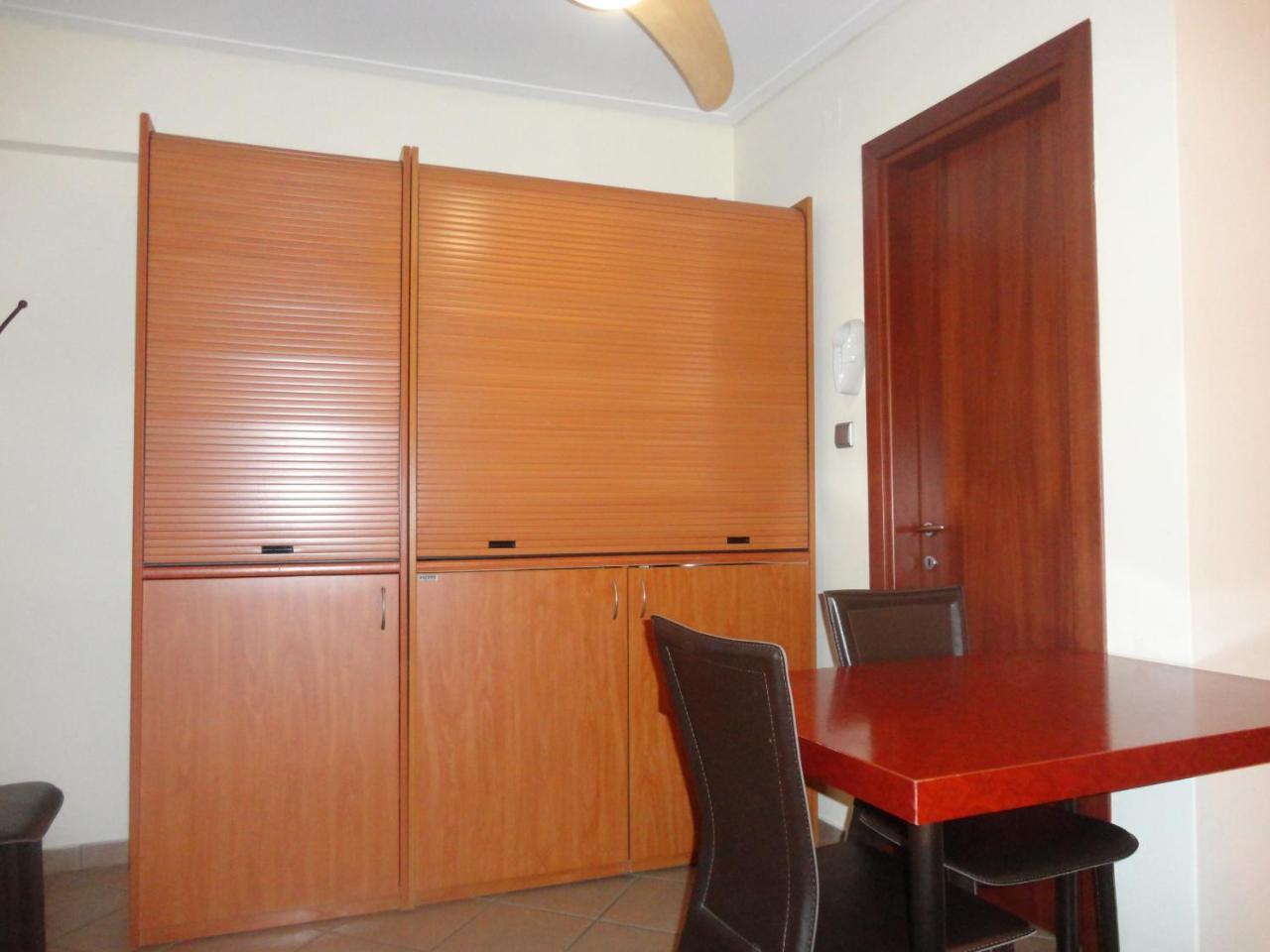 Lirio Guest House Makrakomi Экстерьер фото